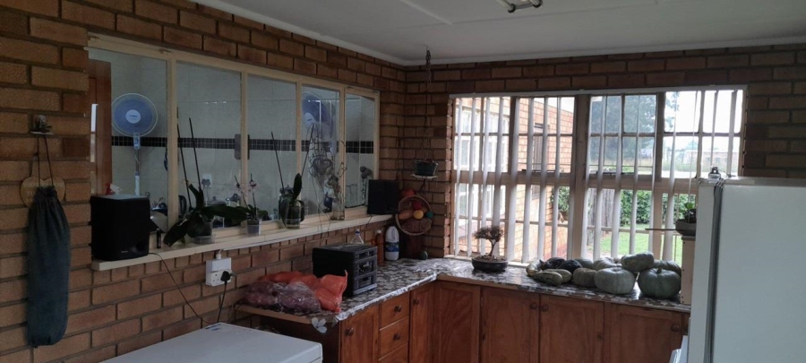 3 Bedroom Property for Sale in Leeupoort Limpopo