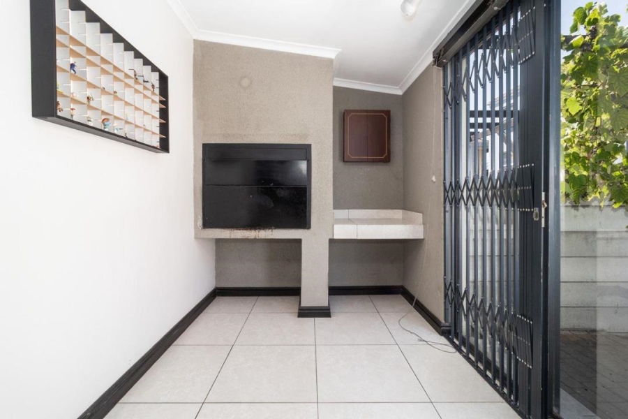 3 Bedroom Property for Sale in Buh Rein Estate Limpopo