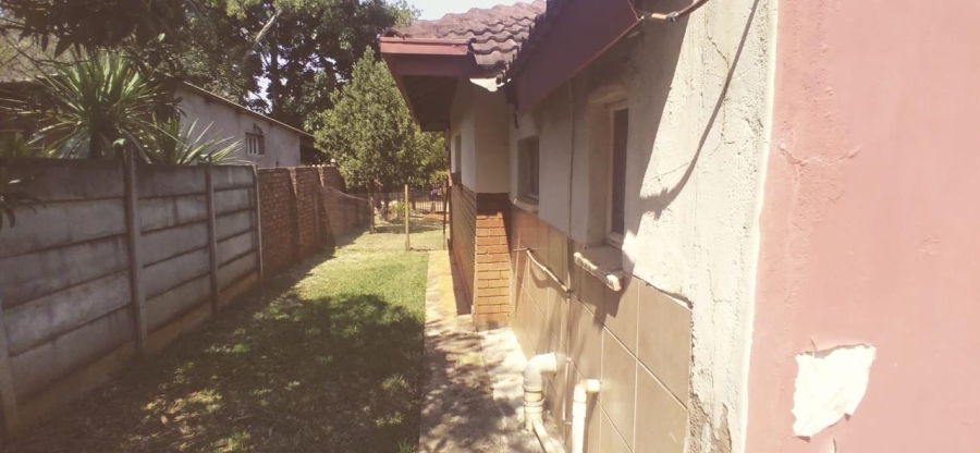 5 Bedroom Property for Sale in Louis Trichardt Limpopo