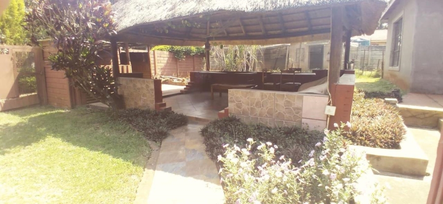 5 Bedroom Property for Sale in Louis Trichardt Limpopo