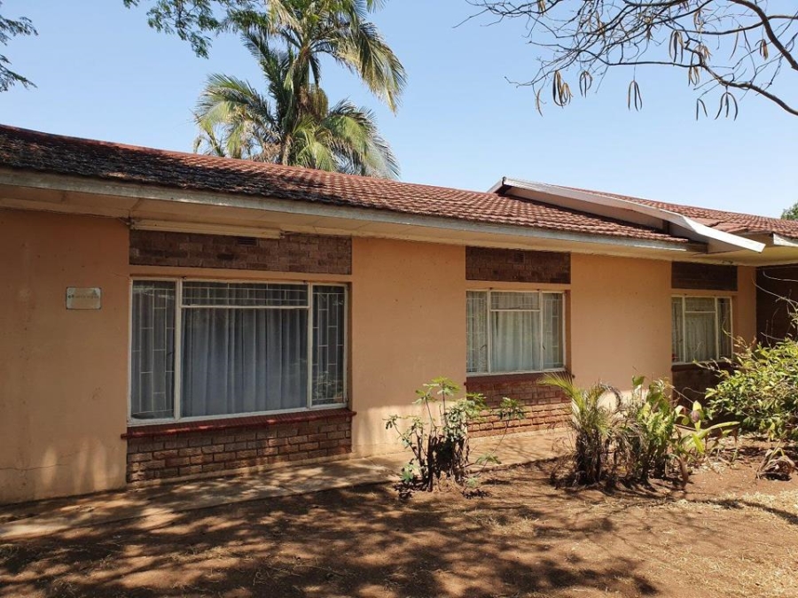 5 Bedroom Property for Sale in Louis Trichardt Limpopo