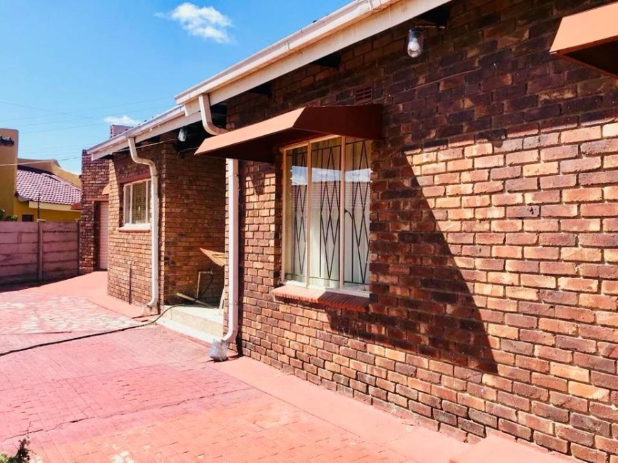 3 Bedroom Property for Sale in Seshego C Limpopo