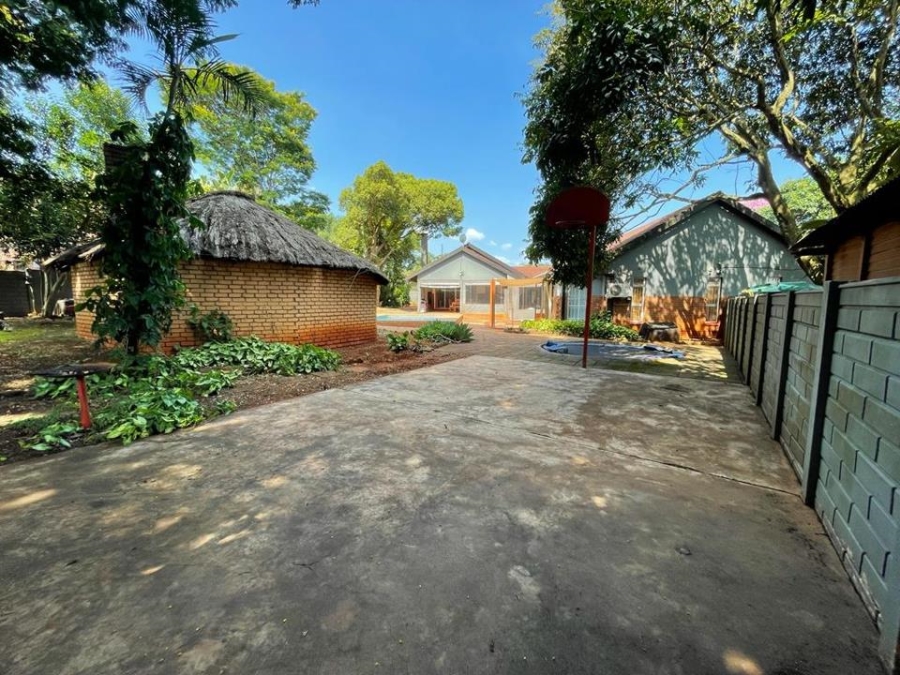 5 Bedroom Property for Sale in Louis Trichardt Limpopo