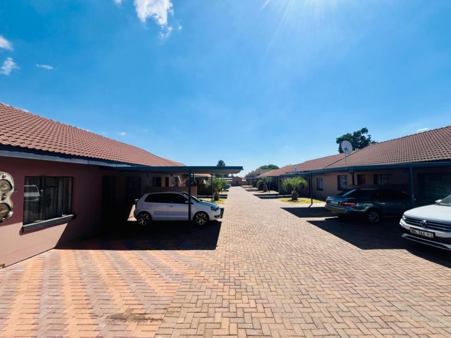 2 Bedroom Property for Sale in Annadale Limpopo