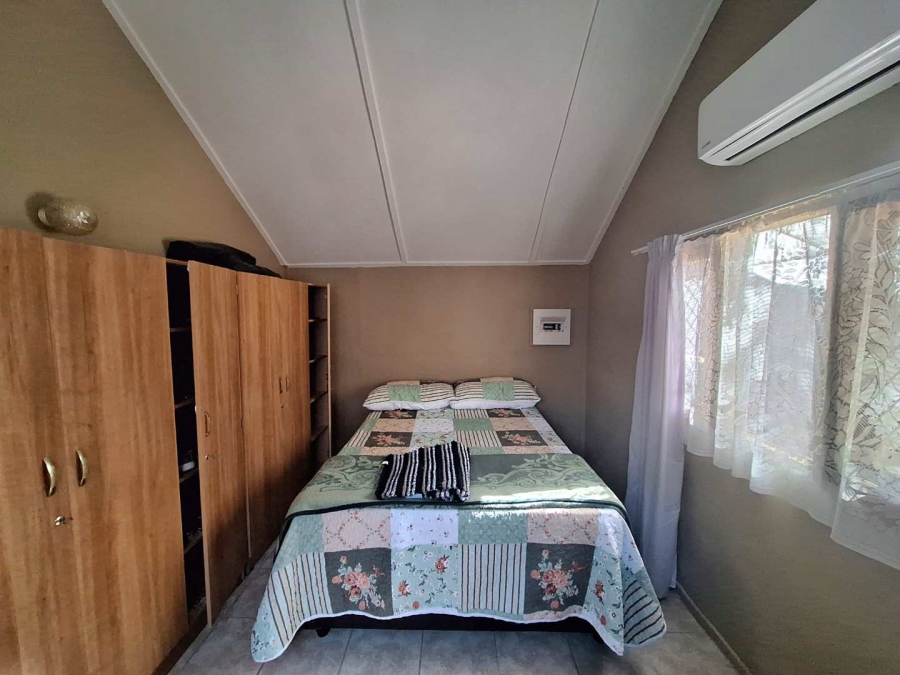 1 Bedroom Property for Sale in Leeupoort Limpopo