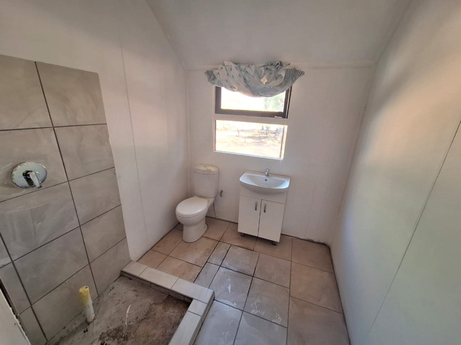 1 Bedroom Property for Sale in Leeupoort Limpopo