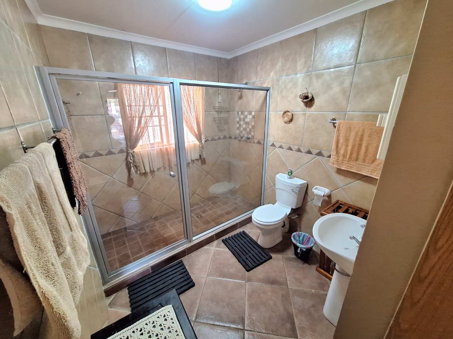 3 Bedroom Property for Sale in Leeupoort Limpopo