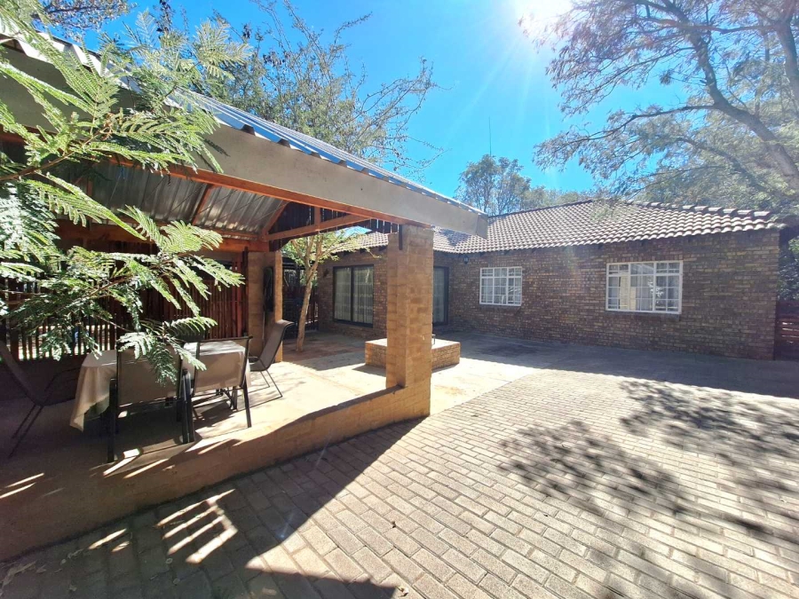 3 Bedroom Property for Sale in Leeupoort Limpopo