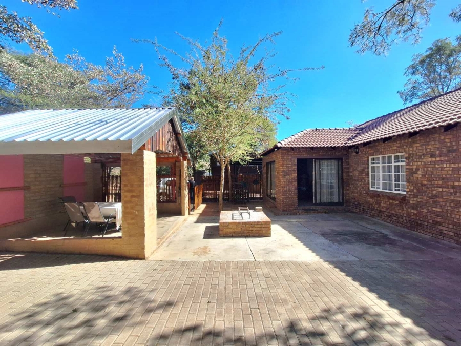 3 Bedroom Property for Sale in Leeupoort Limpopo