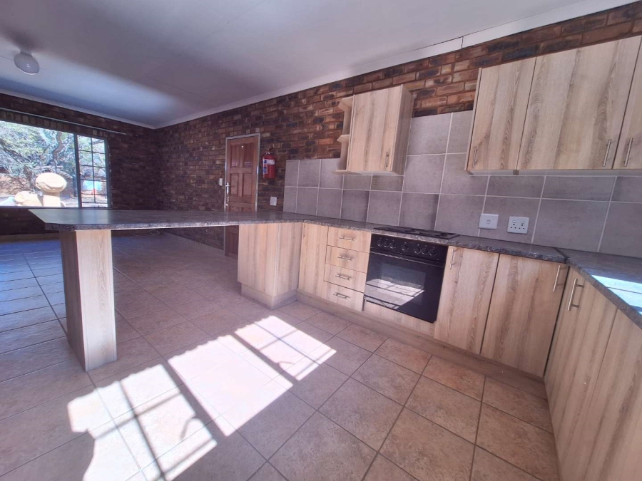 2 Bedroom Property for Sale in Leeupoort Limpopo