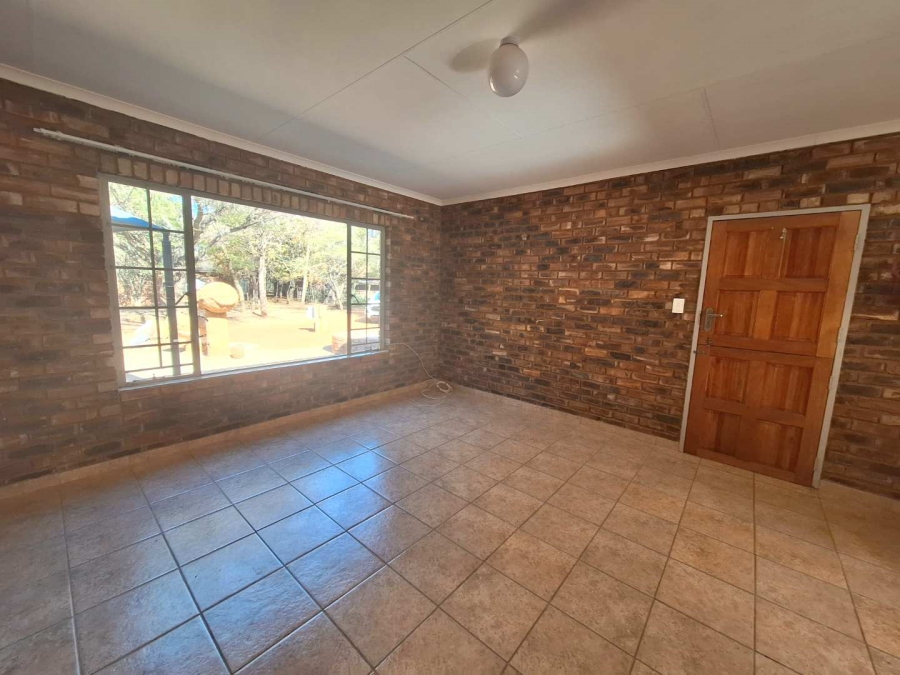 2 Bedroom Property for Sale in Leeupoort Limpopo