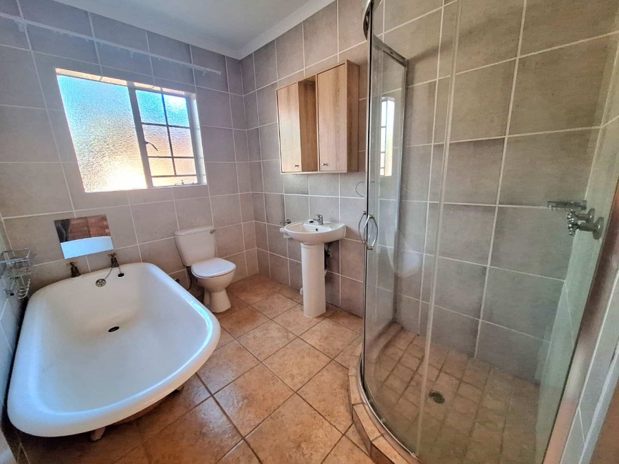 2 Bedroom Property for Sale in Leeupoort Limpopo