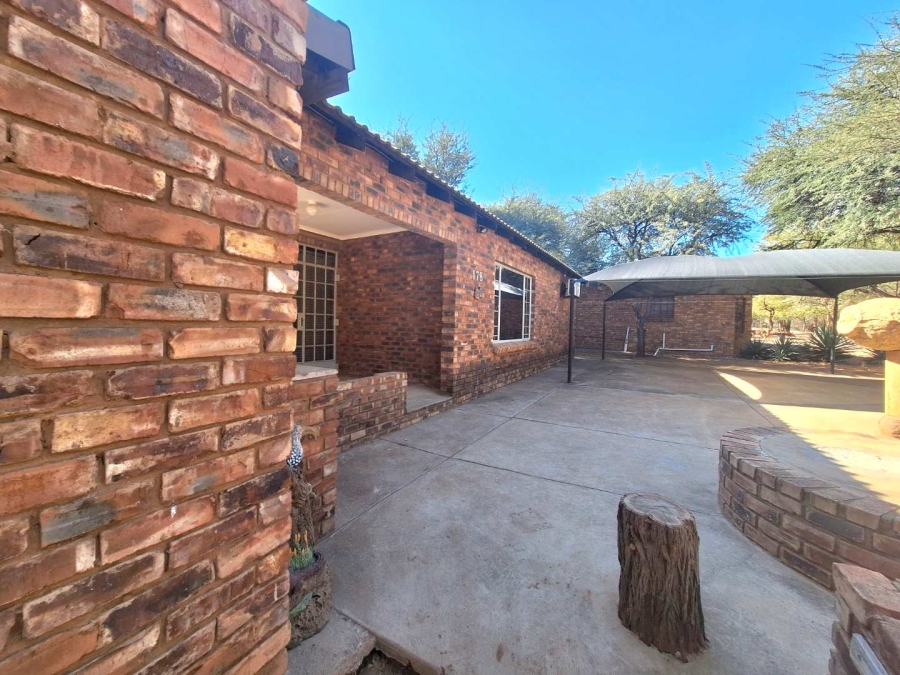 2 Bedroom Property for Sale in Leeupoort Limpopo