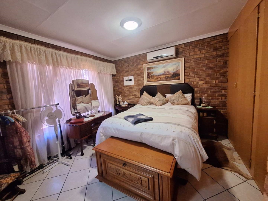 3 Bedroom Property for Sale in Leeupoort Limpopo