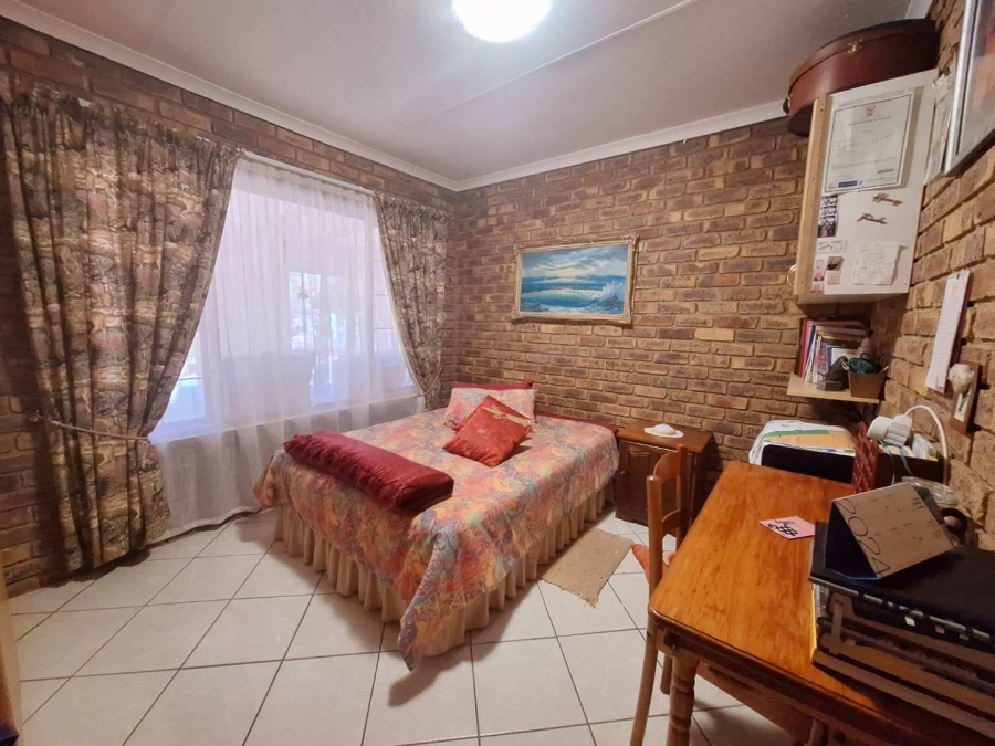 3 Bedroom Property for Sale in Leeupoort Limpopo