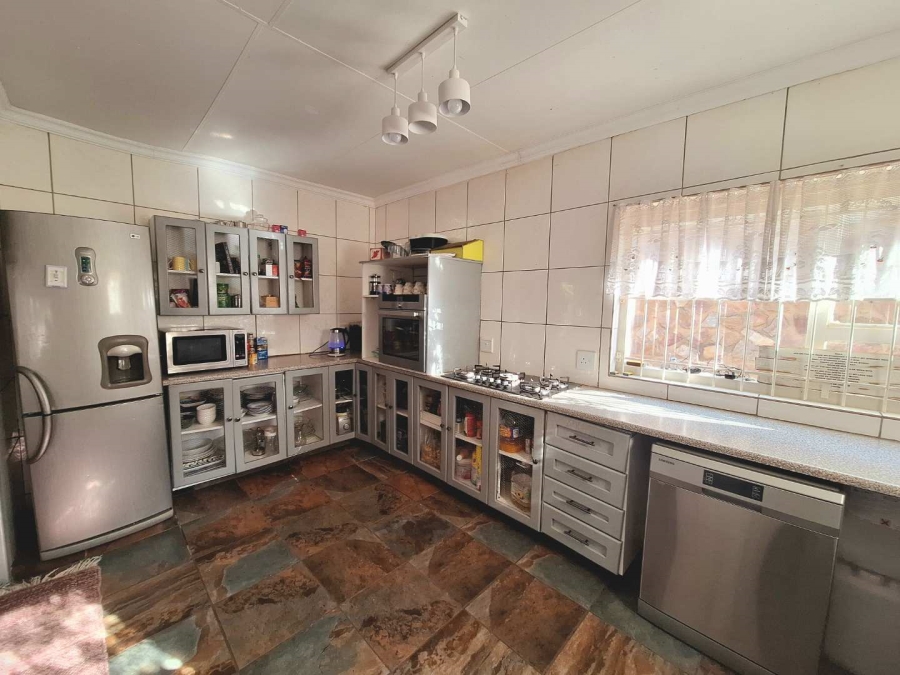 2 Bedroom Property for Sale in Leeupoort Limpopo