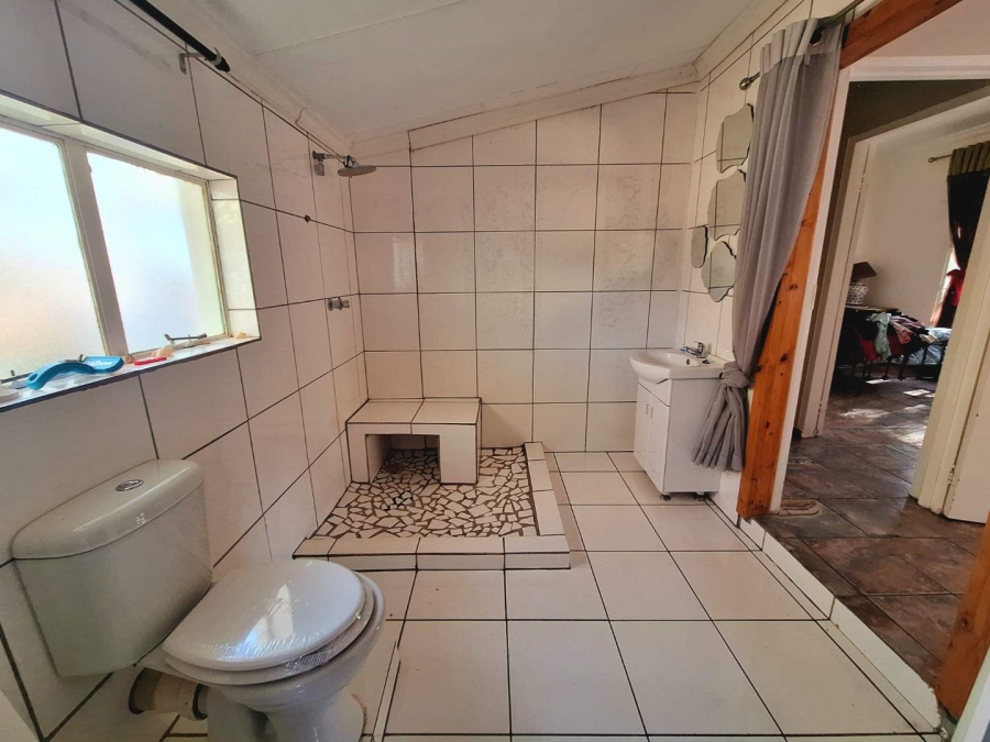 2 Bedroom Property for Sale in Leeupoort Limpopo