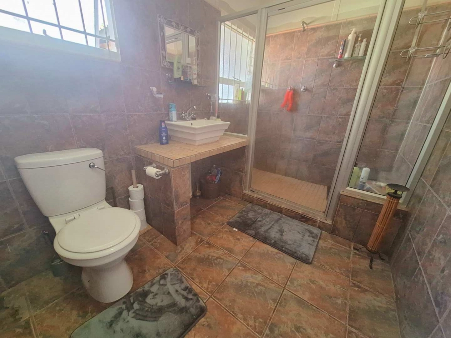 2 Bedroom Property for Sale in Leeupoort Limpopo