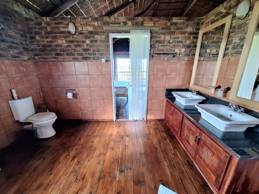 4 Bedroom Property for Sale in Leeupoort Limpopo