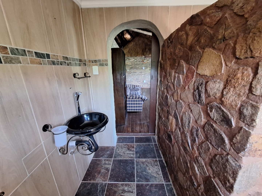 4 Bedroom Property for Sale in Leeupoort Limpopo