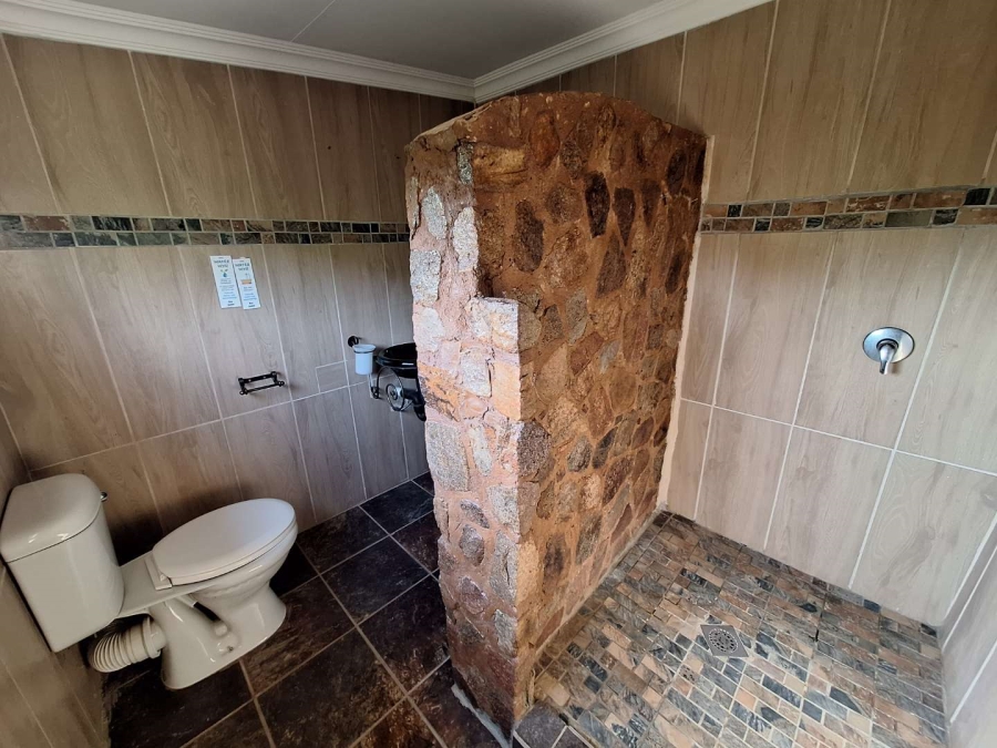 4 Bedroom Property for Sale in Leeupoort Limpopo