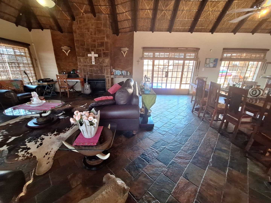 5 Bedroom Property for Sale in Koedoeskop Limpopo