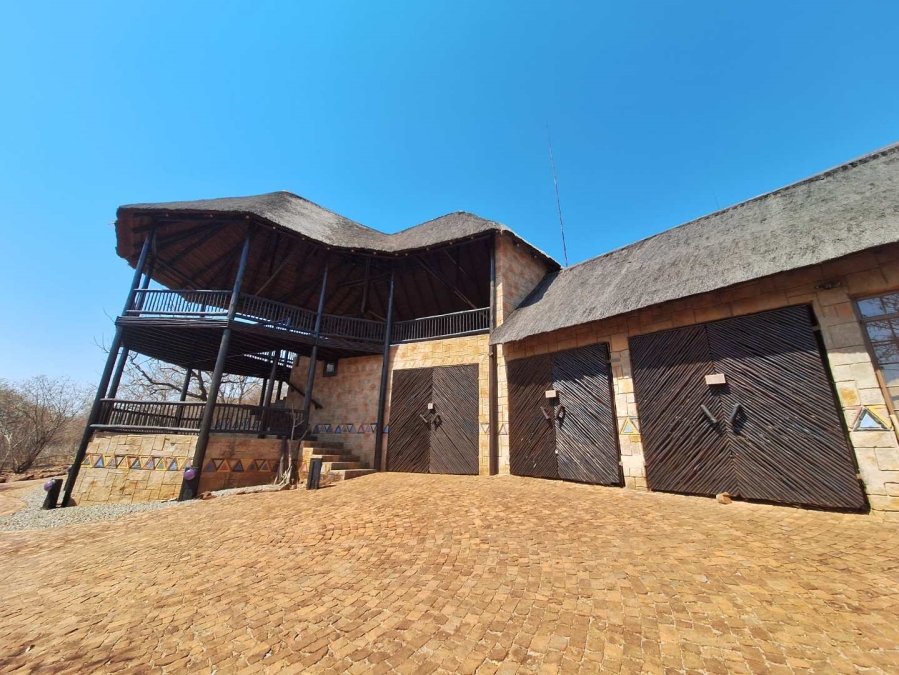 5 Bedroom Property for Sale in Koedoeskop Limpopo