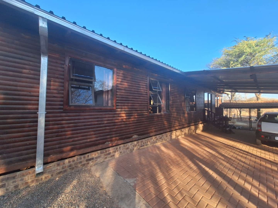 3 Bedroom Property for Sale in Leeupoort Limpopo