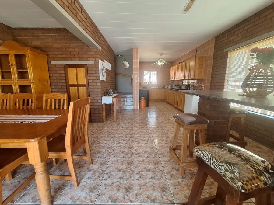 4 Bedroom Property for Sale in Leeupoort Limpopo