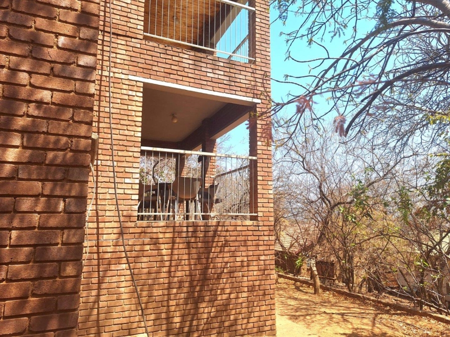 4 Bedroom Property for Sale in Leeupoort Limpopo