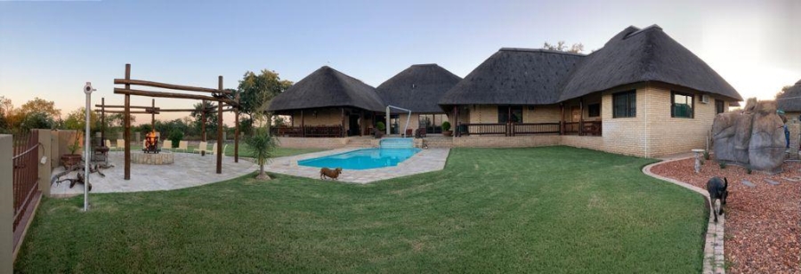 5 Bedroom Property for Sale in Phalaborwa Rural Limpopo