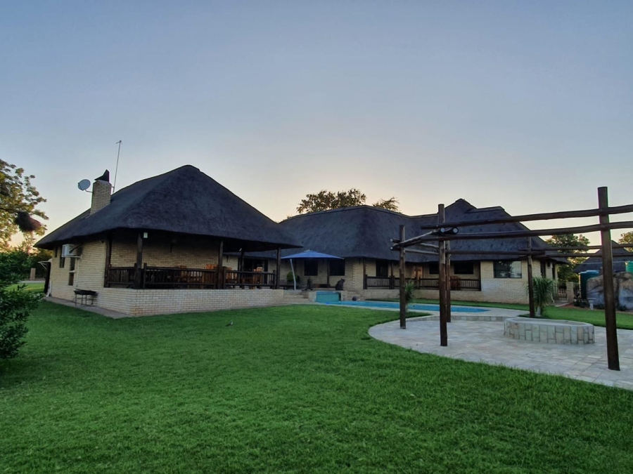 5 Bedroom Property for Sale in Phalaborwa Rural Limpopo