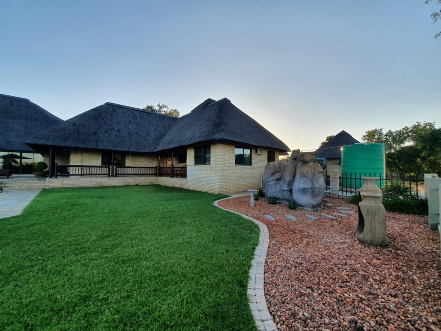 5 Bedroom Property for Sale in Phalaborwa Rural Limpopo