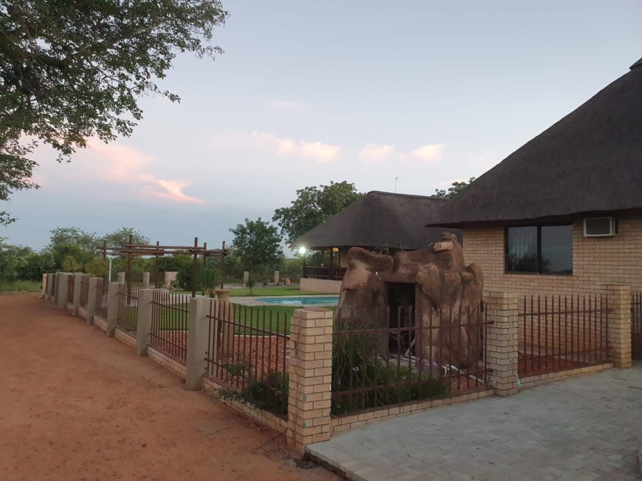 5 Bedroom Property for Sale in Phalaborwa Rural Limpopo