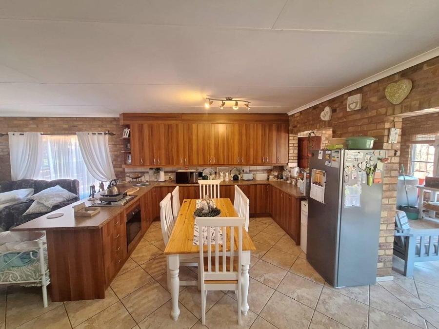 3 Bedroom Property for Sale in Leeupoort Limpopo