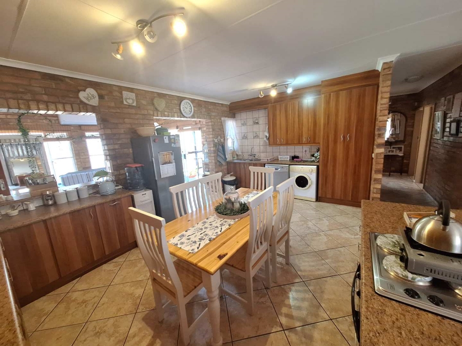 3 Bedroom Property for Sale in Leeupoort Limpopo