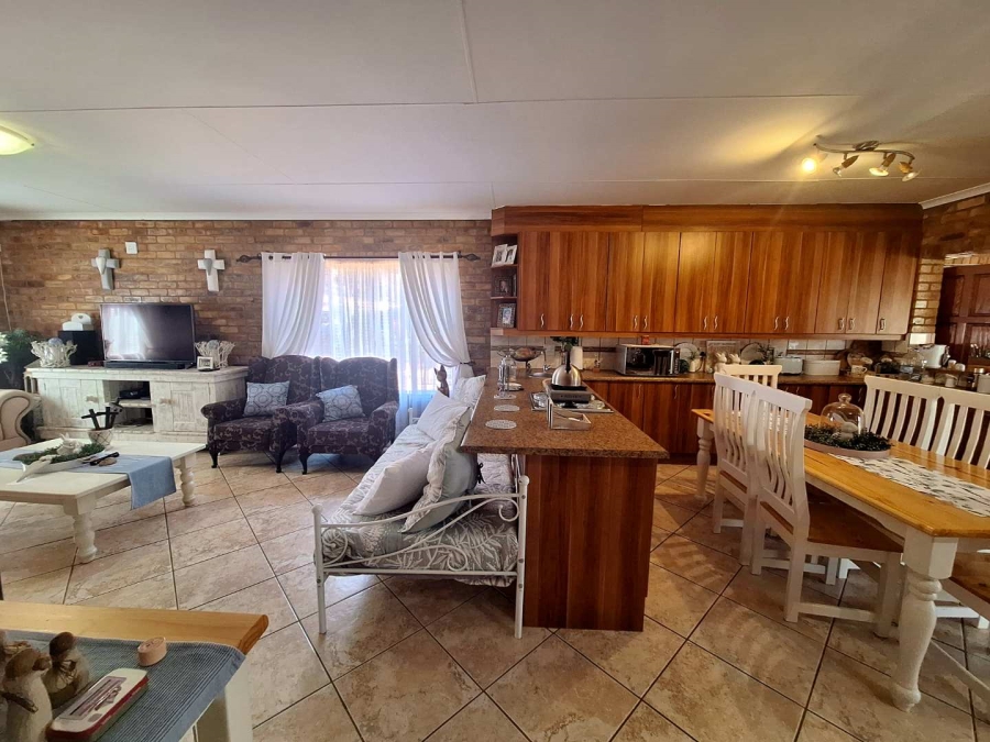 3 Bedroom Property for Sale in Leeupoort Limpopo