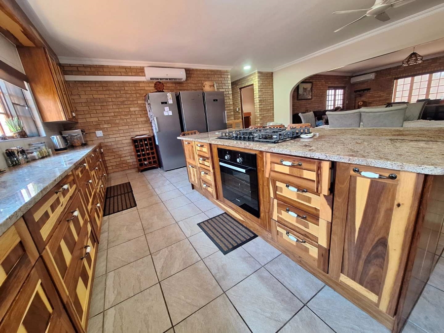 4 Bedroom Property for Sale in Leeupoort Limpopo