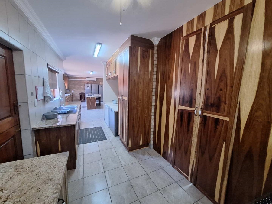 4 Bedroom Property for Sale in Leeupoort Limpopo