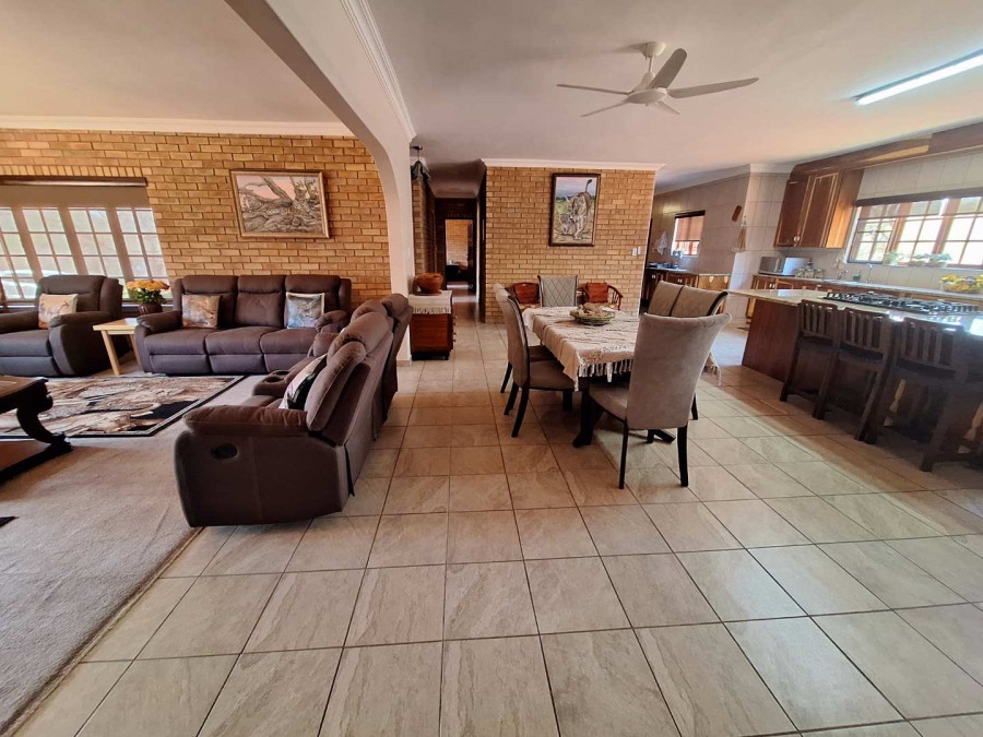 4 Bedroom Property for Sale in Leeupoort Limpopo