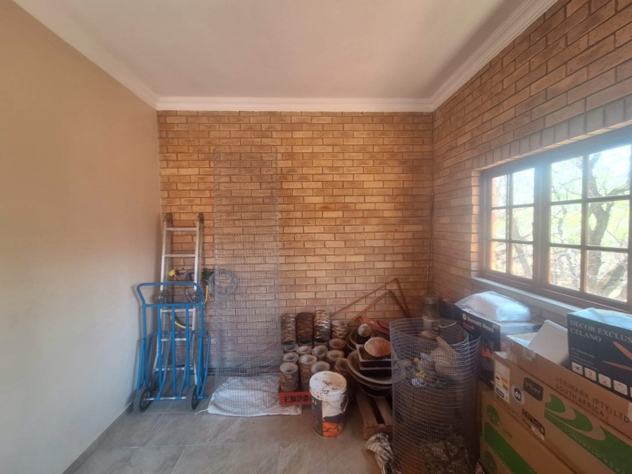 4 Bedroom Property for Sale in Leeupoort Limpopo