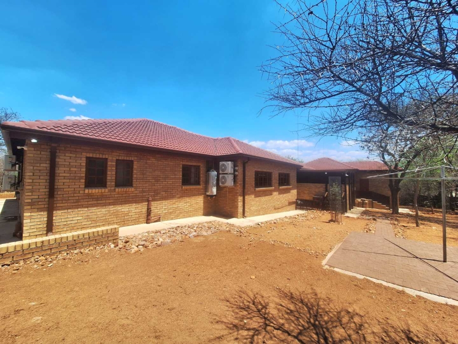 4 Bedroom Property for Sale in Leeupoort Limpopo