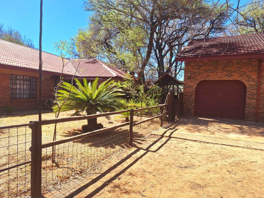 2 Bedroom Property for Sale in Leeupoort Limpopo