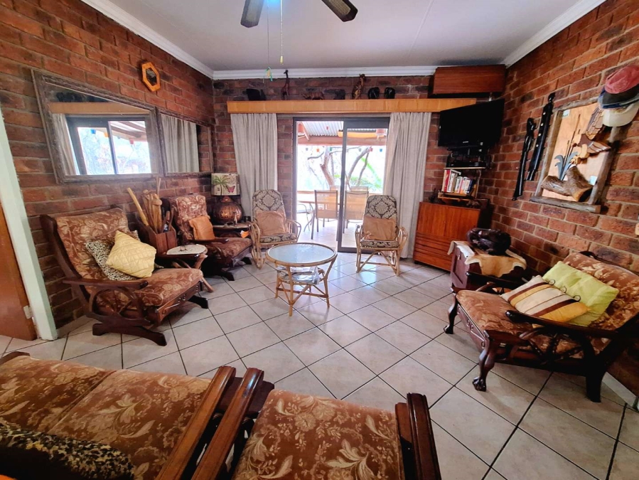 3 Bedroom Property for Sale in Leeupoort Limpopo