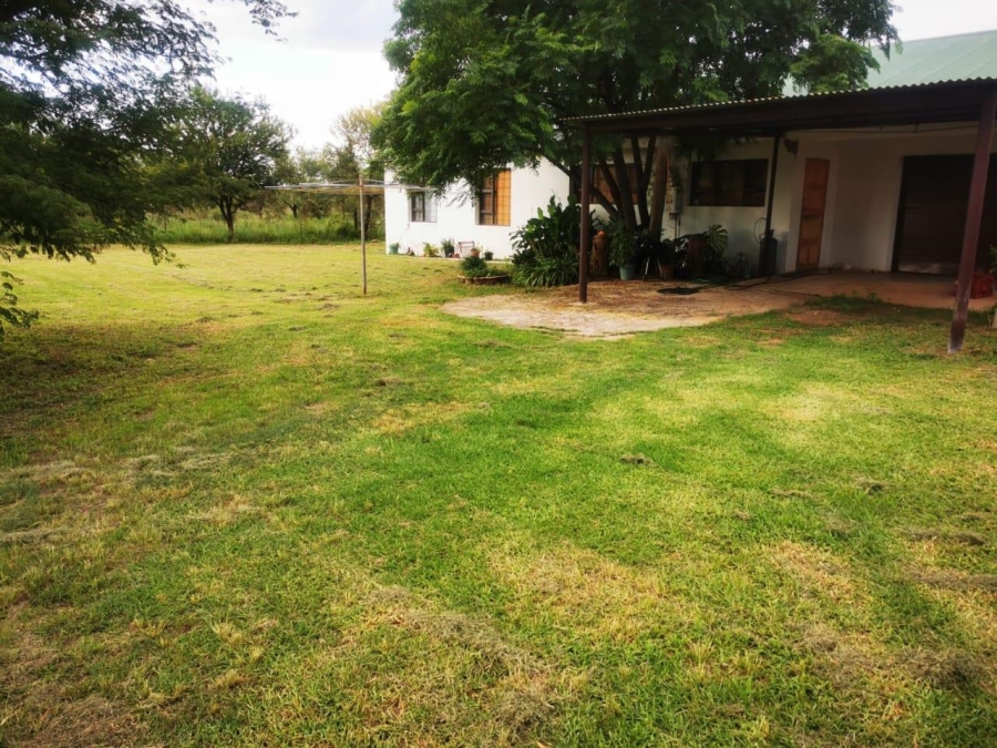 6 Bedroom Property for Sale in Vaalwater Limpopo