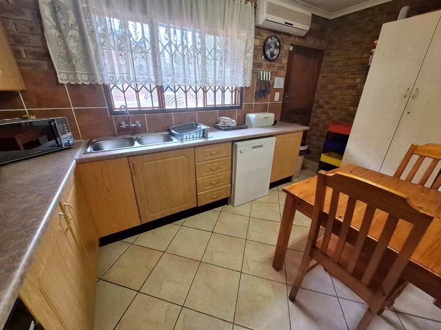 3 Bedroom Property for Sale in Leeupoort Limpopo