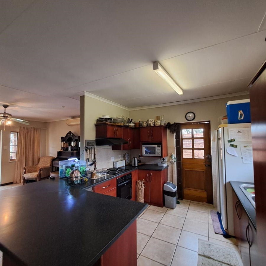 2 Bedroom Property for Sale in Aquapark Limpopo