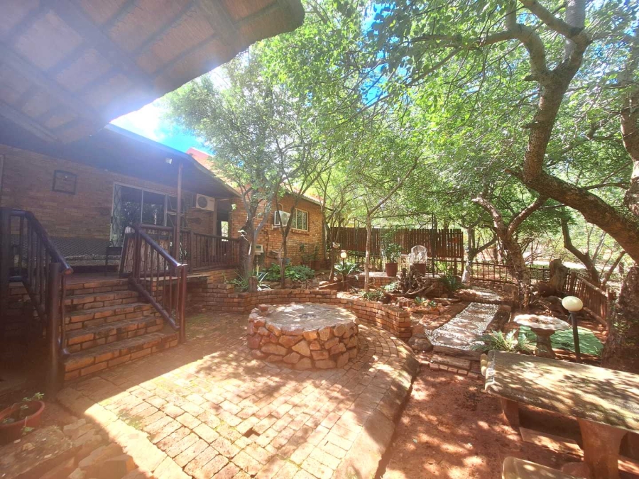 4 Bedroom Property for Sale in Leeupoort Limpopo