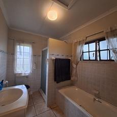 2 Bedroom Property for Sale in Aquapark Limpopo