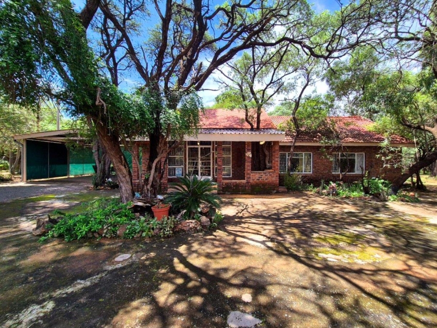 3 Bedroom Property for Sale in Leeupoort Limpopo